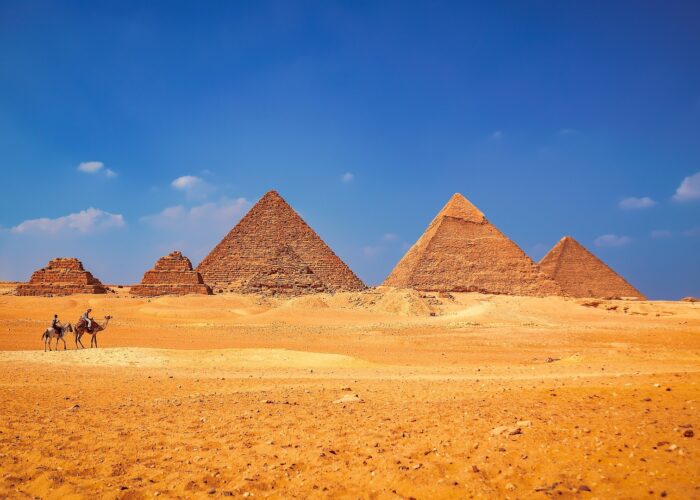 11Pyramids